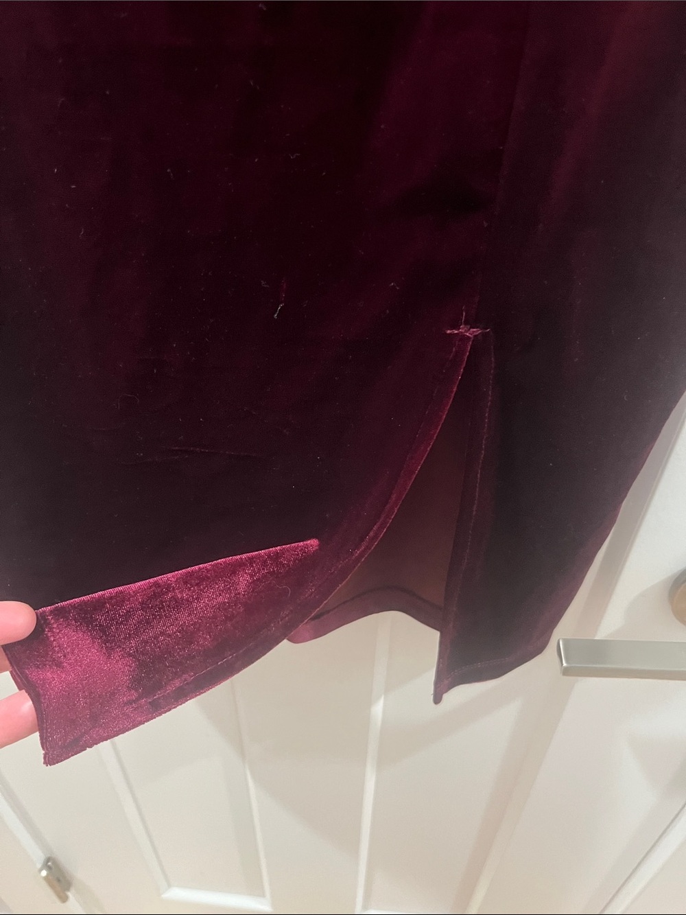 Premier Amour Size 4 Velvet Off the Shoulder Midi Dress Burgundy Worn Once - Picture 2 of 13